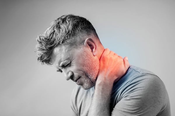 What are common symptoms of whiplash?