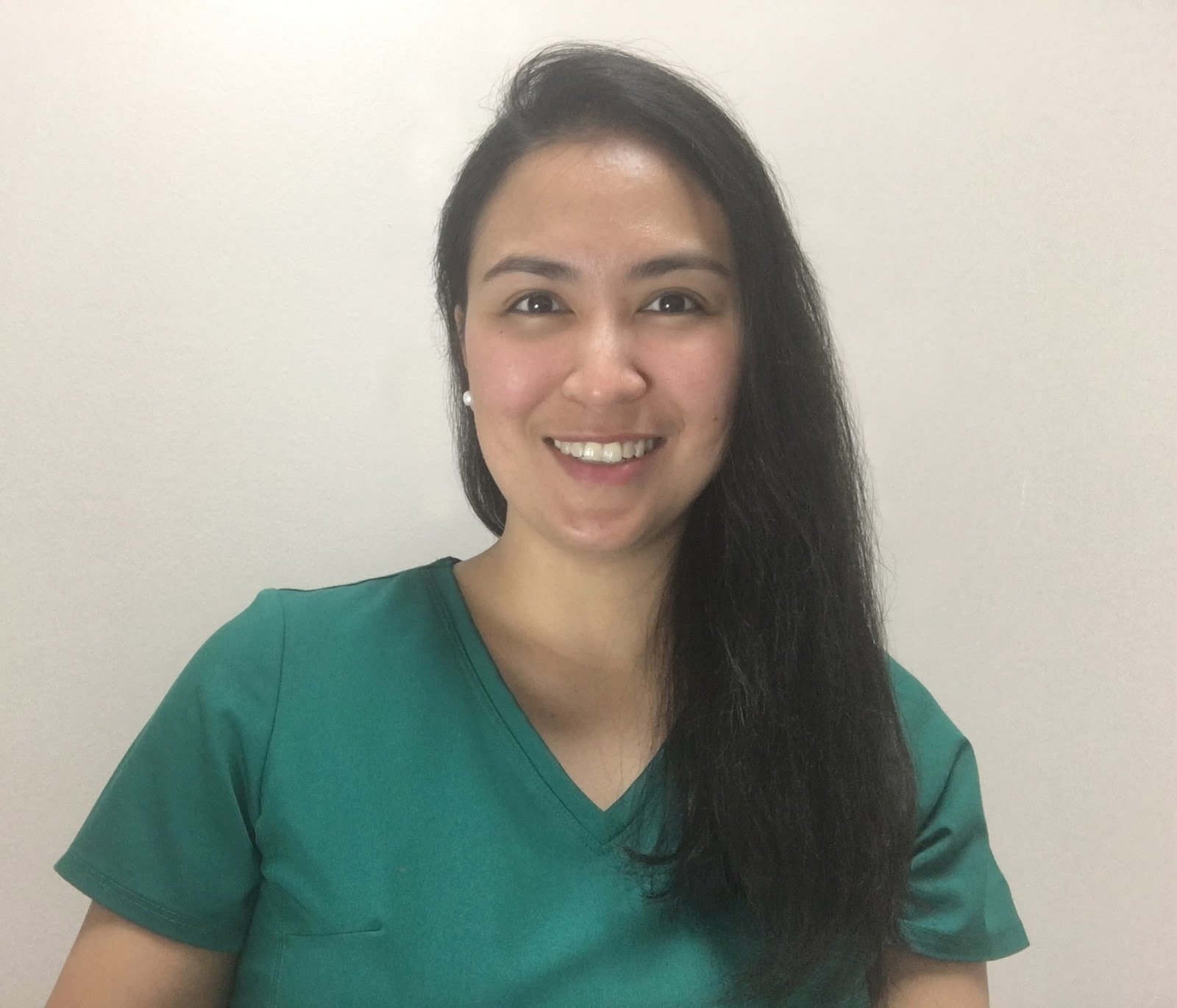 Chiropractor in Tampa, FL | Justine Nierras