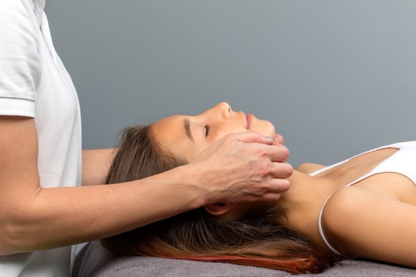 when to see a chiropractor for neck pain